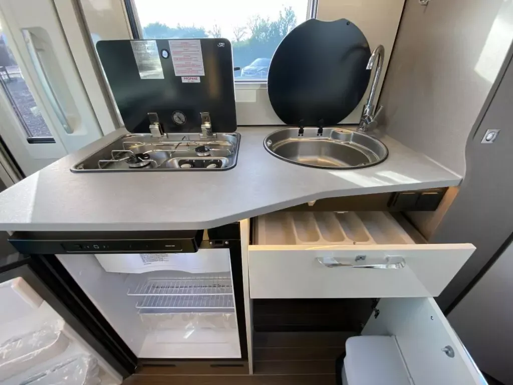 Camping-car - Etrusco - T 5900 FB - 2026