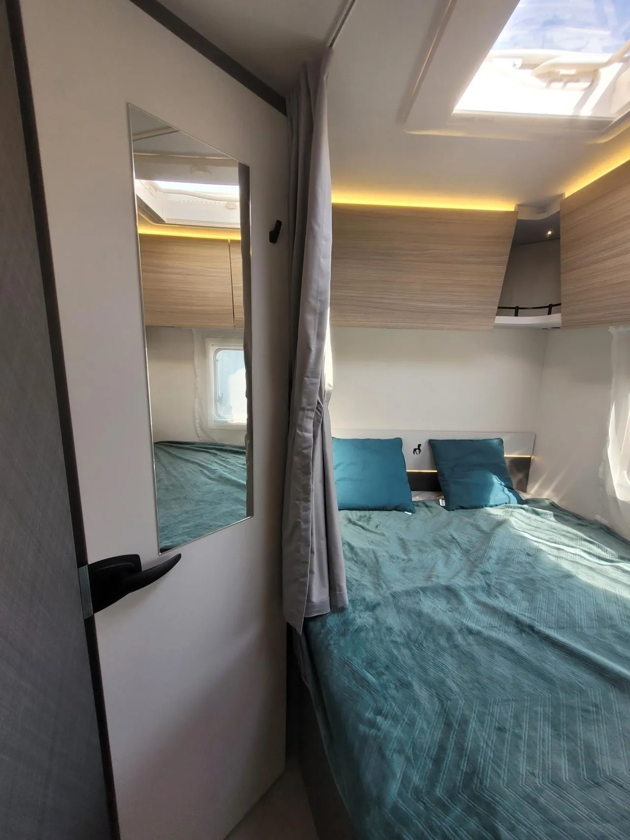 Camping-car - Etrusco - T 5900 FB - 2026
