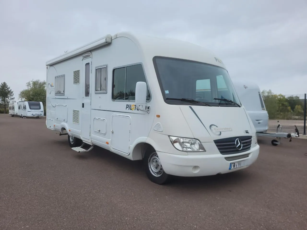 EXPLORATEUR 713 LJ